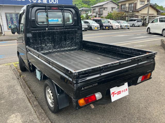 ミニキャブトラック ＶＸ－ＳＥ　５速ミッション車　エアコン　パワーステアリング　３方開　荷台ゴムマット　ヘッドライトレベライザー　純正黒　積載量３５０Ｋｇ積み（13枚目）