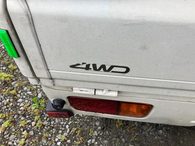 ハイゼットトラック エアコン・パワステ　スペシャル　４ＷＤ　軽トラック　車検令和８年８月　　エアコン　パワーステアリング　３方開　ヘッドライトレベライザー　積載量３５０Ｋｇ積み（13枚目）