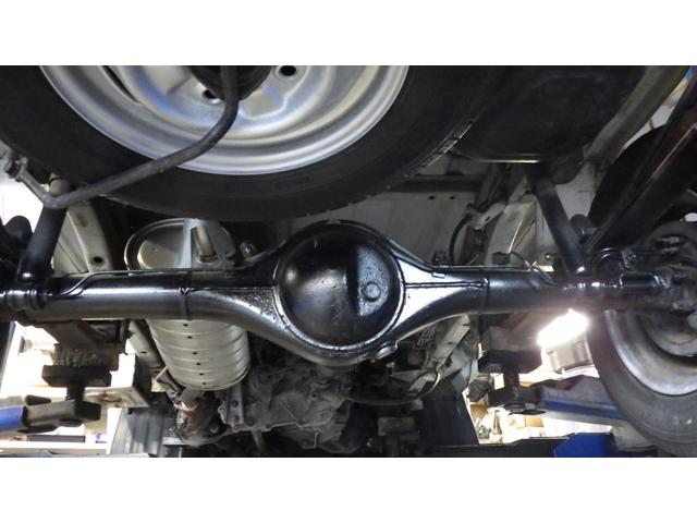 ミニキャブトラック ＴＳ　５速ＭＴ　４ＷＤ　三方開　車検Ｒ８年５月（4枚目）