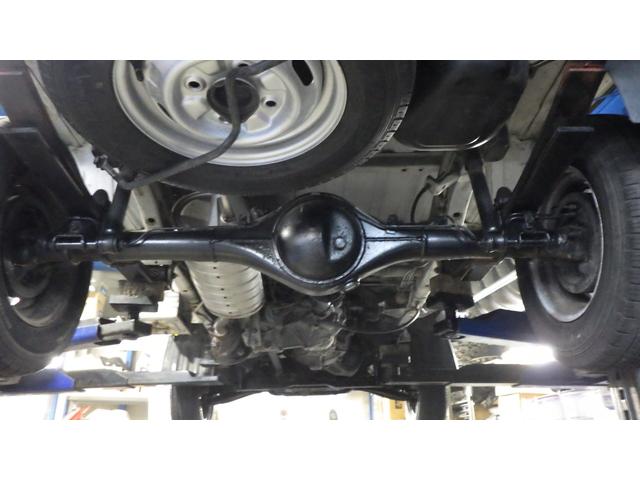 ミニキャブトラック ＴＳ　５速ＭＴ　４ＷＤ　三方開　車検Ｒ８年５月（6枚目）