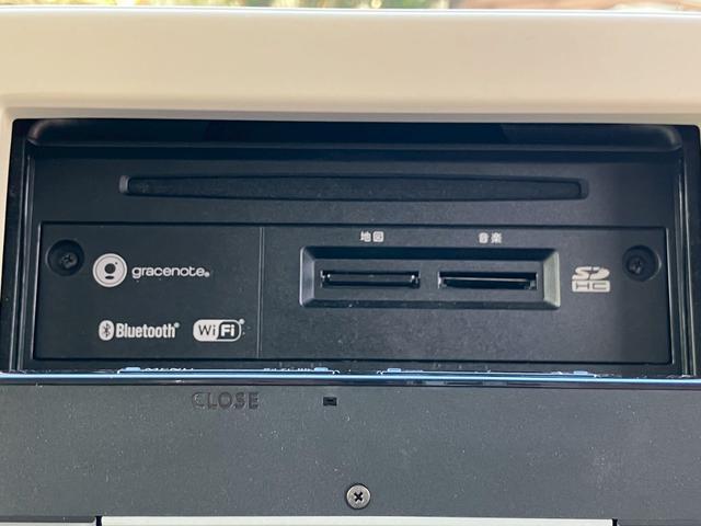 アルトラパン X メモリーナビ フルセグTV LEDヘッドライト 純正14インチAW 革巻ステアリング オートライト スマートキー プッシュスタート アイドリングストップ セキュリティアラーム プライバシーガラス(15枚目)