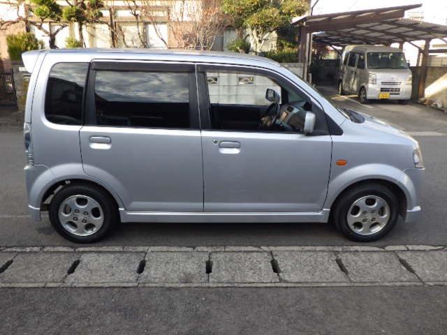 ｅＫスポーツ Ｘ　ナビＴＶ　ディスチャージヘッドライト　純正アルミ　キーレス　Ｗエアバッグ　ＡＢＳ　ベンチシート　禁煙車　タイヤ４本新品交換　Ｖベルト交換　Ｔベルト交換済（5枚目）