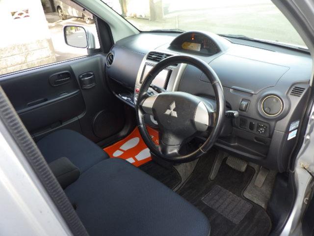 ｅＫスポーツ Ｘ　ナビＴＶ　ディスチャージヘッドライト　純正アルミ　キーレス　Ｗエアバッグ　ＡＢＳ　ベンチシート　禁煙車　タイヤ４本新品交換　Ｖベルト交換　Ｔベルト交換済（19枚目）