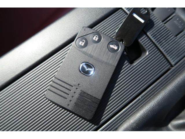 ロードスター マツダ 日本カーオブザイヤー受賞記念車 ｂｏｓｅサウンド カードキー オートエアコン 赤レザーシート シートヒーター ウッドパネル コーナーセンサー 純正１６ａｗ 記録簿 大分県 日本カーオブザイヤー受賞記念車 ｂｏｓｅサウンド カードキー オート