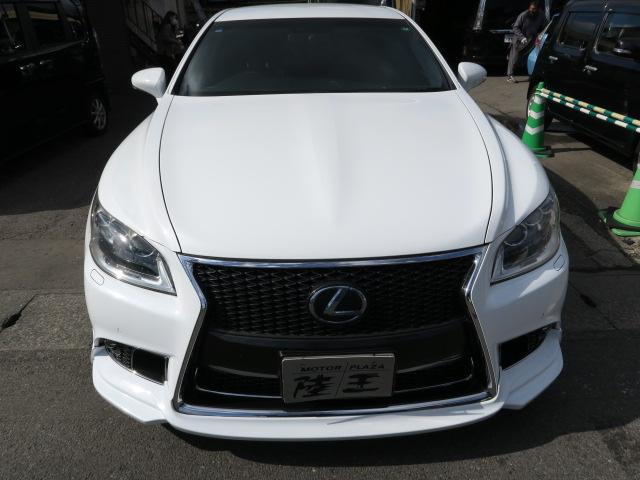 ＬＳ ＬＳ４６０　Ｆスポーツ　本革パワーシート　シートエアコン　ナビ　バックモニター　スマートキー　プッシュスタート　ステアリングヒーター　パーキングセンサー　ＥＴＣ　オートトランク（3枚目）