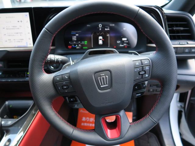 クラウンスポーツ ＲＳ　ナビ　全方位モニター　フルセグ　スマートキー　プッシュスタート　パワーシート　シートエアコン　デジタルインナーミラー　ＥＴＣ　オートリアゲート（37枚目）