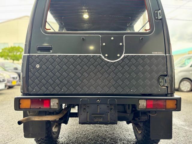 ジムニー ＨＣ　マニュアルミッション車　２インチリフトアップ　クロカンタイヤ　社外フロントバンパー　ステアリング　純正アルミホイール　エンジンオーバーホール済　ピストン　タービン　オルターナーター交換済み（31枚目）