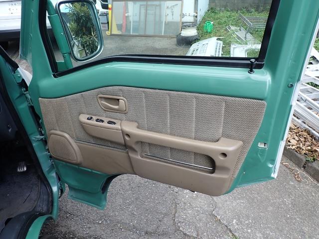 ディアスワゴン クラシック　タイミングベルト交換済み　デッドニングシート　断熱材入り　ドライブレコーダー　ナビ　ＴＶ　ＥＴＣ　エアコン　パワーステアリング（13枚目）