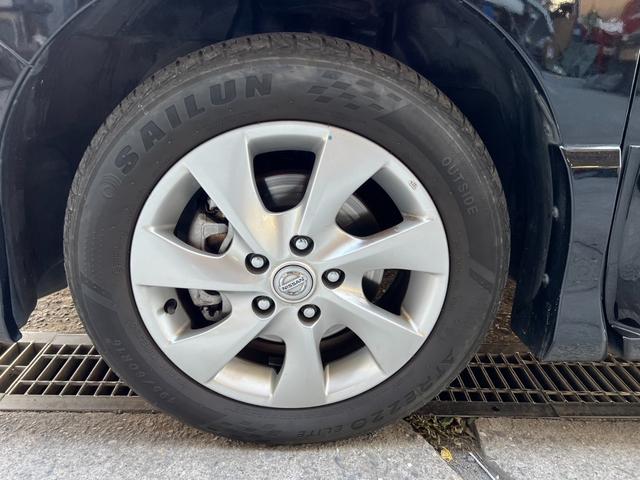 セレナ ハイウェイスター　Ｓ－ハイブリッド　Ｖセレクション　ナビ　ＴＶ　インテリジェントキー　アルミホイール　オートエアコン　両側電動スライドドア　電動格納ミラー　パワーウィンドウ（9枚目）