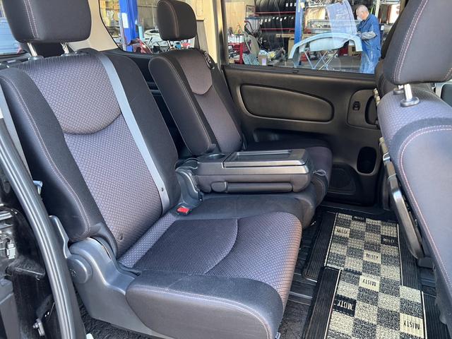 セレナ ハイウェイスター　Ｓ－ハイブリッド　Ｖセレクション　ナビ　ＴＶ　インテリジェントキー　アルミホイール　オートエアコン　両側電動スライドドア　電動格納ミラー　パワーウィンドウ（18枚目）