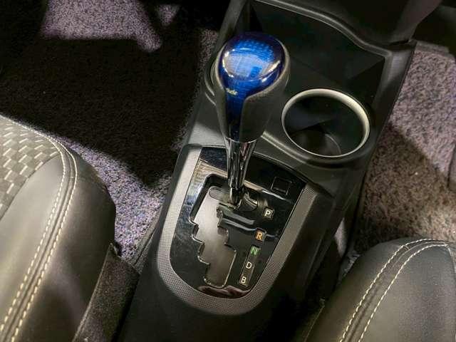 アクア クロスオーバー　クロスオーバー／ナビバックカメラ／Ｂｌｕｅｔｏｏｔｈ／ＥＴＣ／シートヒータ（36枚目）