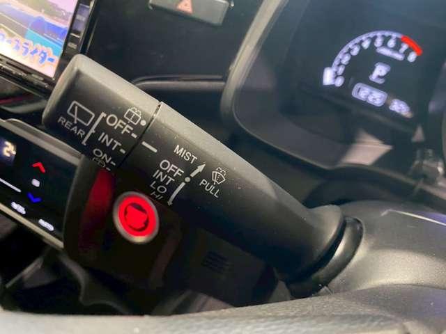 フィット １３Ｇ・Ｌ　ホンダセンシング　クルーズコントロール／衝突軽減ブレーキ／ＥＴＣ／ナビ／フルセグ／アクセル踏み間違い防止／（33枚目）