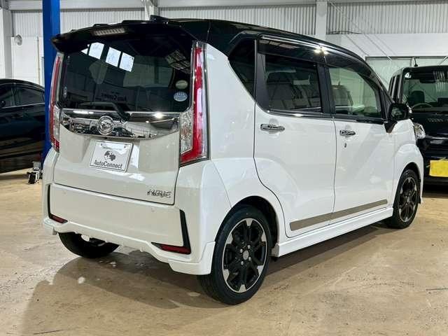 ムーヴ カスタム　ＲＳ　ハイパーＳＡＩＩ　バックカメラ／ナビ／ＴＶ／スマートキー／ＵＳＢ／ＨＤＭＩ／アクセル踏み間違い／衝突軽減／フロントフォグランプ（5枚目）
