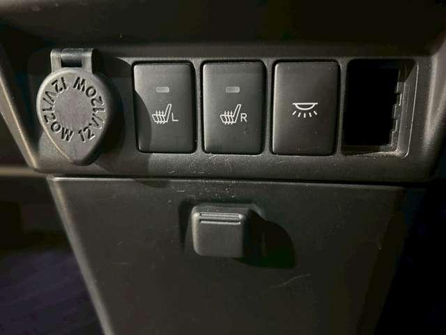 ルーミー カスタムＧ－Ｔ　両側電動スライドドア／クルーズコントロール／バックカメラ／レーンキープ／障害物センサー／ＥＴＣ／ナビ／ドライブレコーダー／フルセグ（31枚目）