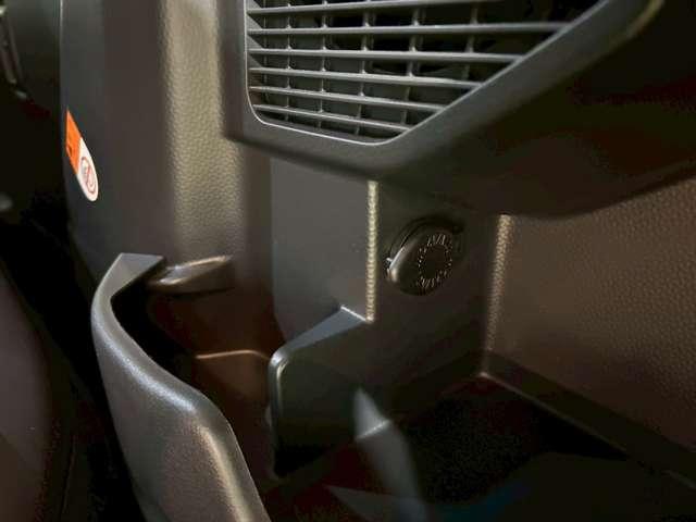 ルーミー カスタムＧ－Ｔ　両側電動スライドドア／クルーズコントロール／バックカメラ／レーンキープ／障害物センサー／ＥＴＣ／ナビ／ドライブレコーダー／フルセグ（42枚目）