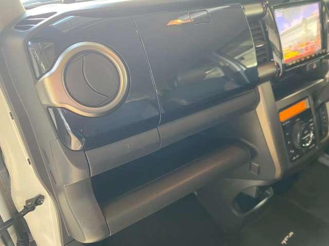 ハスラー ＪスタイルＩＩＩ　全方位カメラ／レーンキープ／衝突軽減／ＥＴＣ／シートヒーター／フルセグナビ／ＣＤ／ＤＶＤ／Ｂｌｕｅｔｏｏｔｈ接続／スマートキー（21枚目）