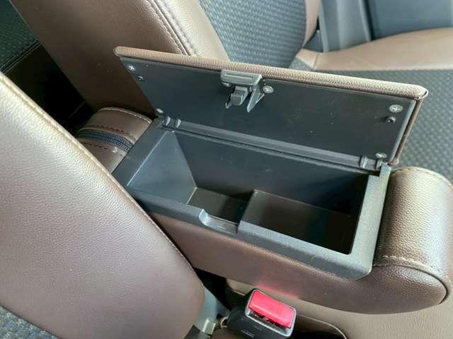 ハスラー ＪスタイルＩＩＩ　全方位カメラ／レーンキープ／衝突軽減／ＥＴＣ／シートヒーター／フルセグナビ／ＣＤ／ＤＶＤ／Ｂｌｕｅｔｏｏｔｈ接続／スマートキー（43枚目）