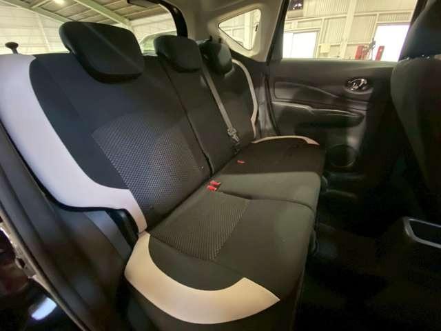 ノート ｅ－パワー　Ｘ　安全装置／ナビ／ＥＴＣ／横滑り防止装置／衝突軽減ブレーキ　障害物センサー／Ｂｌｕｅｔｏｏｔｈ接続／スマートキー／ドライブレコーダー（14枚目）