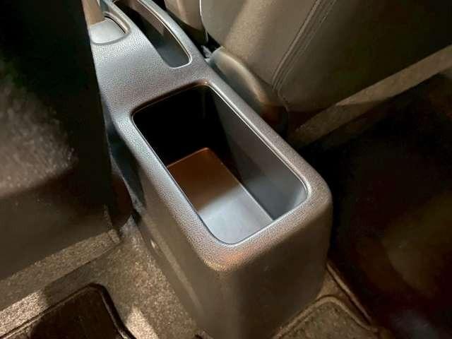 ノート ｅ－パワー　Ｘ　安全装置／ナビ／ＥＴＣ／横滑り防止装置／衝突軽減ブレーキ　障害物センサー／Ｂｌｕｅｔｏｏｔｈ接続／スマートキー／ドライブレコーダー（22枚目）