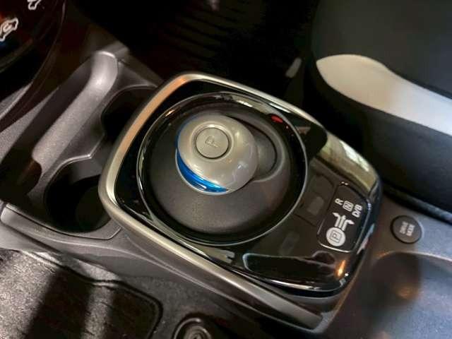 ノート ｅ－パワー　Ｘ　安全装置／ナビ／ＥＴＣ／横滑り防止装置／衝突軽減ブレーキ　障害物センサー／Ｂｌｕｅｔｏｏｔｈ接続／スマートキー／ドライブレコーダー（31枚目）