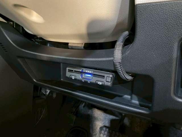 ムーヴキャンバス Ｇメイクアップリミテッド　ＳＡＩＩＩ　アイドリングストップ　スマートキー　プッシュスタート　セキュリティー　ベンチシート　両側パワースライドドア　レーンキープアシスト　アラウンドビューモニター（23枚目）