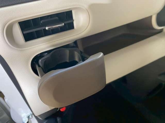 ムーヴキャンバス Ｇメイクアップリミテッド　ＳＡＩＩＩ　アイドリングストップ　スマートキー　プッシュスタート　セキュリティー　ベンチシート　両側パワースライドドア　レーンキープアシスト　アラウンドビューモニター（26枚目）