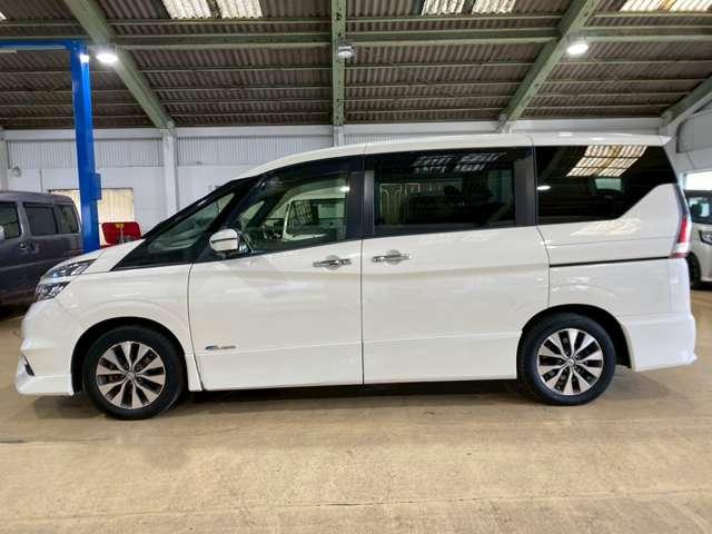 セレナ ハイウェイスター（5枚目）