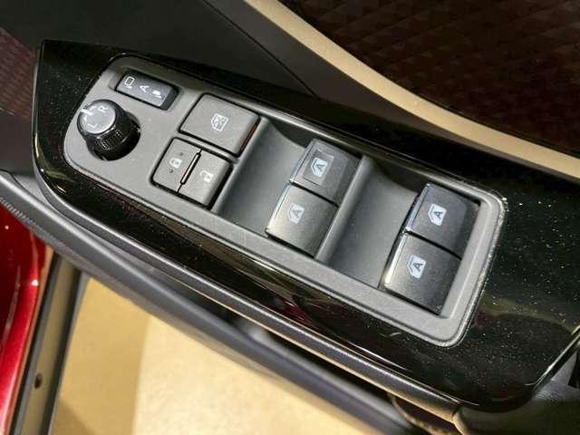 Ｃ－ＨＲ Ｇ　バックモニター／フルセグＴＶ／ドライブレコーダ／ナビ＆ＴＶ　スマートキー／ＥＴＣ／オートエアコン／キーレス／エアバッグ衝突軽減装置／電動パーキングブレーキ（26枚目）