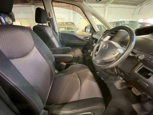 セレナ ハイウェイスター（10枚目）