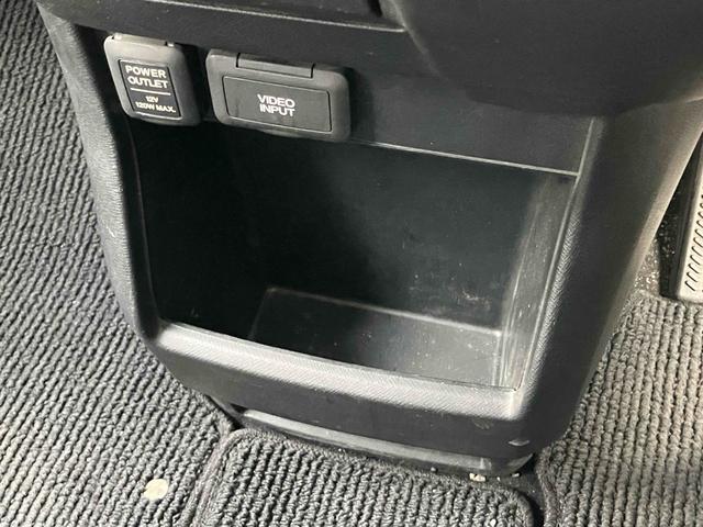 ステップワゴンスパーダ Z ETC バックカメラ ナビ TV 両側電動スライドドア オートライト HID スマートキー 電動格納ミラー 3列シート CVT アルミホイール CD DVD再生 盗難防止システム 衝突安全ボディ(39枚目)