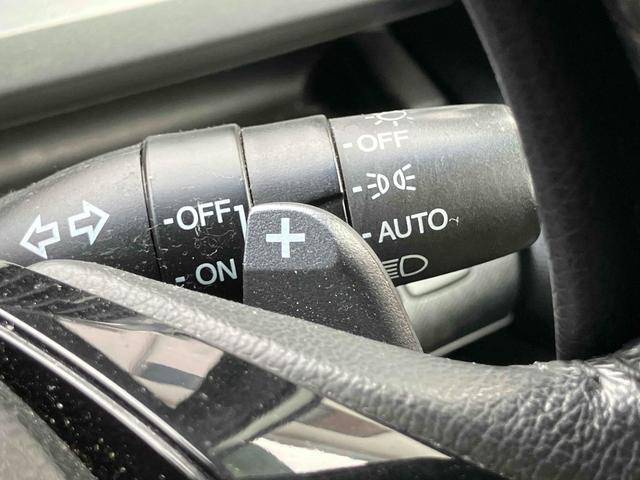 ステップワゴンスパーダ Z ETC バックカメラ ナビ TV 両側電動スライドドア オートライト HID スマートキー 電動格納ミラー 3列シート CVT アルミホイール CD DVD再生 盗難防止システム 衝突安全ボディ(46枚目)