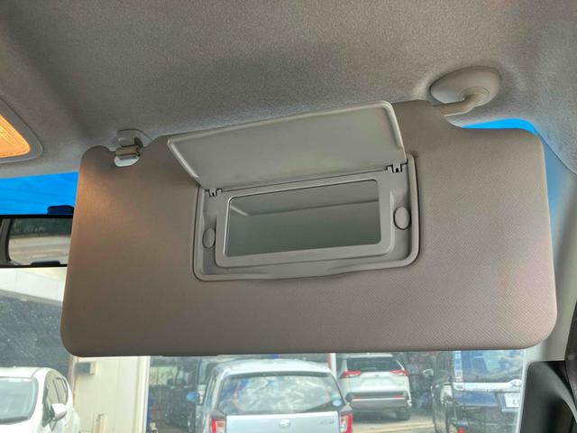 ステップワゴンスパーダ Z ETC バックカメラ ナビ TV 両側電動スライドドア オートライト HID スマートキー 電動格納ミラー 3列シート CVT アルミホイール CD DVD再生 盗難防止システム 衝突安全ボディ(49枚目)