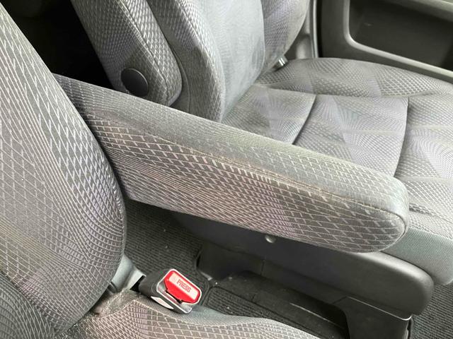 ステップワゴンスパーダ Z ETC バックカメラ ナビ TV 両側電動スライドドア オートライト HID スマートキー 電動格納ミラー 3列シート CVT アルミホイール CD DVD再生 盗難防止システム 衝突安全ボディ(50枚目)