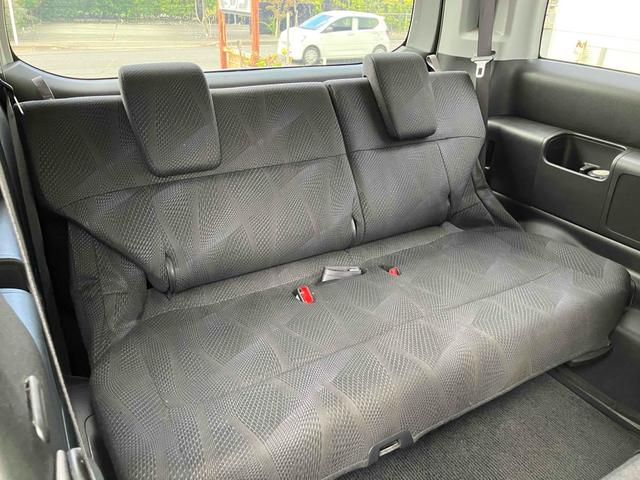 ステップワゴンスパーダ Z ETC バックカメラ ナビ TV 両側電動スライドドア オートライト HID スマートキー 電動格納ミラー 3列シート CVT アルミホイール CD DVD再生 盗難防止システム 衝突安全ボディ(60枚目)