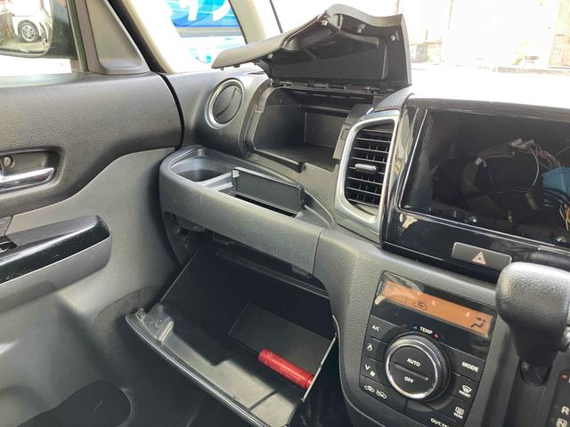 スペーシアカスタム ＴＳ　バックカメラ　両側電動スライドドア　衝突被害軽減システム　オートライト　ＨＩＤ　スマートキー　アイドリングストップ　電動格納ミラー　ベンチシート　ＣＶＴ　盗難防止システム　ＡＢＳ　ＥＳＣ（12枚目）