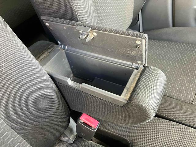 スペーシアカスタム ＴＳ　バックカメラ　両側電動スライドドア　衝突被害軽減システム　オートライト　ＨＩＤ　スマートキー　アイドリングストップ　電動格納ミラー　ベンチシート　ＣＶＴ　盗難防止システム　ＡＢＳ　ＥＳＣ（45枚目）