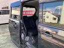 ＴＳ　バックカメラ　両側電動スライドドア　衝突被害軽減システム　オートライト　ＨＩＤ　スマートキー　アイドリングストップ　電動格納ミラー　ベンチシート　ＣＶＴ　盗難防止システム　ＡＢＳ　ＥＳＣ（48枚目）