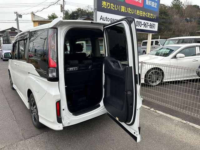 スパーダ　ホンダセンシング　純正１０型ナビ　地デジ　ドラレコ前後タイプ　バックカメラ　ＥＴＣ　両側パワースライドドア　アイドリングストップ(7枚目)