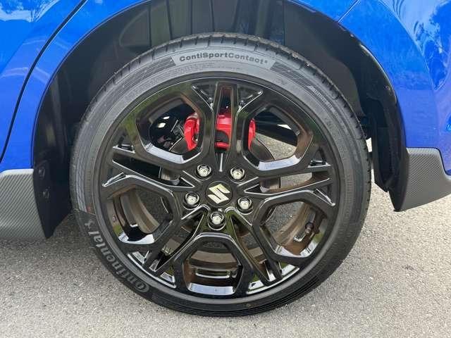 スイフトスポーツ ＺＣ３３Ｓ　ファイナルエディション　６速ＭＴ・ナビ・地デジ・全方位モニター・登録済未使用車・スズキセーフティサポート・ブラインドスポットモニター・ＥＴＣ・シートヒーター・フロアマット（9枚目）