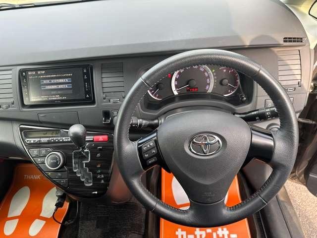 アイシス プラタナ Vセレクション デジタルインナーミラー・ナビ・地デジ・ETC・電動スライドドア・ワンオーナー・HIDライト・バックカメラ・アルミホイール(12枚目)