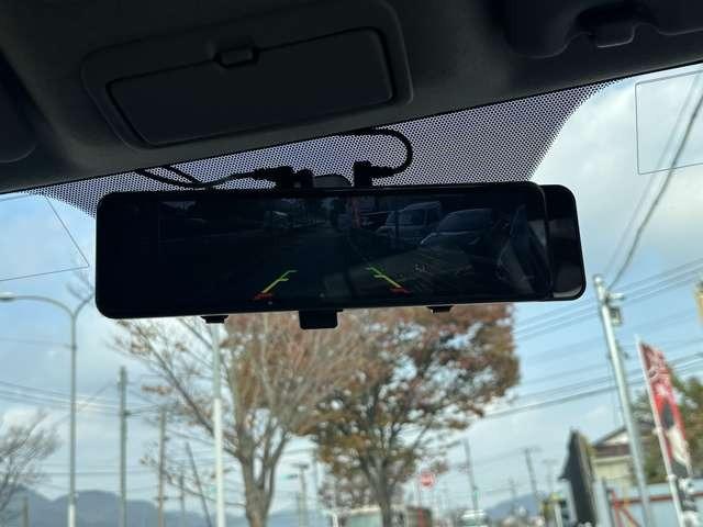 アイシス プラタナ Vセレクション デジタルインナーミラー・ナビ・地デジ・ETC・電動スライドドア・ワンオーナー・HIDライト・バックカメラ・アルミホイール(16枚目)