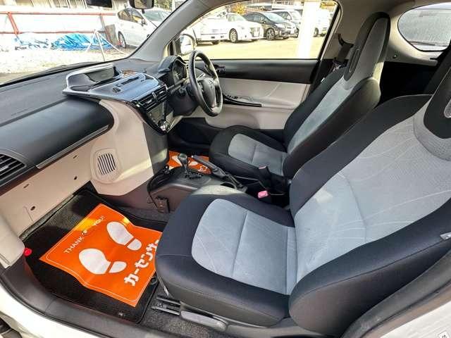 iQ 100G ワンオーナー スマートキー プッシュスタート セキュリティー ETC 純正アルミホイール ドライブレコーダー(8枚目)