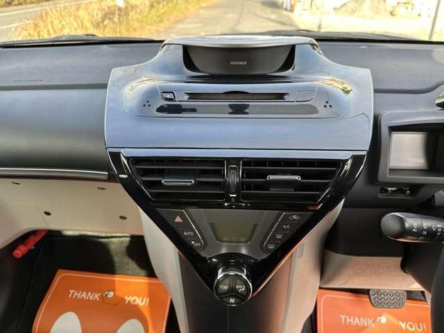 iQ 100G ワンオーナー スマートキー プッシュスタート セキュリティー ETC 純正アルミホイール ドライブレコーダー(11枚目)