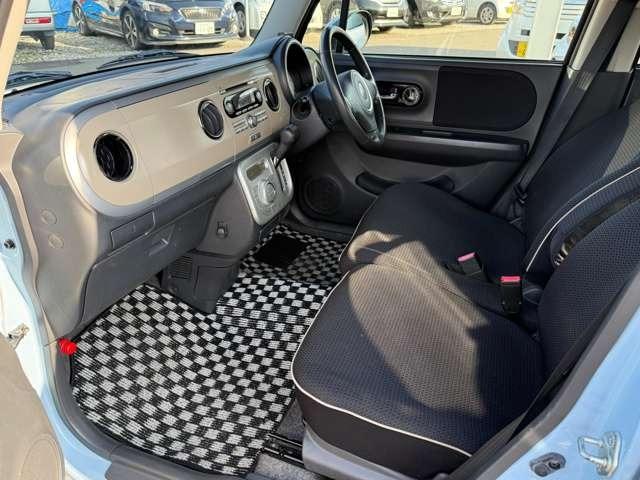 アルトラパン Ｘセレクション　プッシュスタート・タイヤ４本新品・ＥＴＣ・スマートキー・セキュリティー・シートヒーター・純正アルミホイール・運転席助手席エアバック（15枚目）