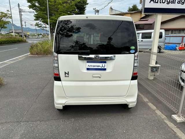 Ｎ－ＢＯＸ Ｇ・Ｌパッケージ　片側パワースライドドア・スマートキー・プッシュスタート・セキュリティー・純正アルミホイール・運転席助手席エアバック（6枚目）