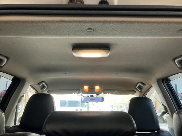 プリウス Ｓツーリングセレクション・Ｇ’ｓ　ＥＴＣ／Ｇ’ｓアルミホイール／スマートキー／デジタルインナーミラー／ＨＩＤヘッドランプ（14枚目）