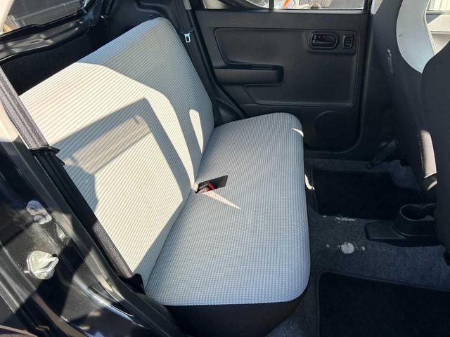 アルト Ｌ　アイドリングストップ　シートヒーター　ＣＤデッキ　キーレスエントリー　ベンチシート　横滑り防止装置　ＡＢＳ　運転席・助手席エアバック（27枚目）