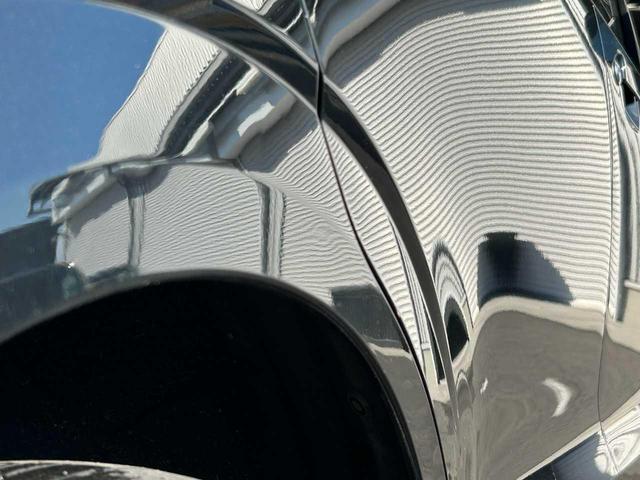 アルト Ｌ　アイドリングストップ　シートヒーター　ＣＤデッキ　キーレスエントリー　ベンチシート　横滑り防止装置　ＡＢＳ　運転席・助手席エアバック（30枚目）