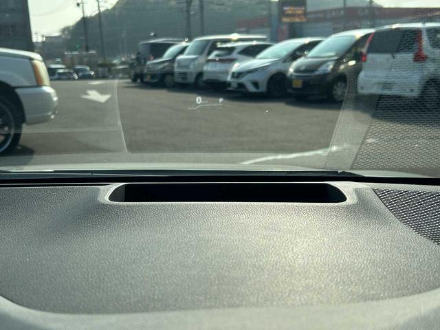 カローラスポーツ ハイブリッドＧ　Ｚ　モデリスタフルエアロ　純正フルセグナビ　Ｂｌｕｅｔｏｏｔｈ　ＣＤ／ＤＶＤ　バックカメラ　フロントカメラ　ＥＴＣ　ブラインドスポットモニター　オートライト　ＬＥＤヘッドライト　禁煙車（22枚目）