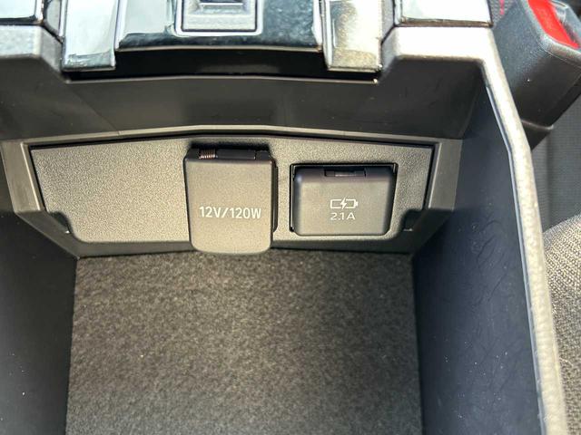 カローラスポーツ ハイブリッドＧ　Ｚ　モデリスタフルエアロ　純正フルセグナビ　Ｂｌｕｅｔｏｏｔｈ　ＣＤ／ＤＶＤ　バックカメラ　フロントカメラ　ＥＴＣ　ブラインドスポットモニター　オートライト　ＬＥＤヘッドライト　禁煙車（38枚目）